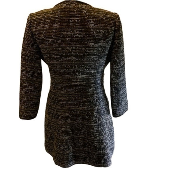 Cache Luxe Jacket - Picture 2 of 9